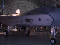 F_22_Prototype_side_gear_view.jpg