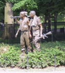 Vietnam_bronze_statues.jpg